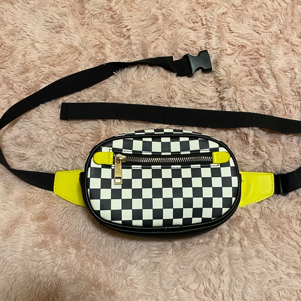 Vans checkered fanny pack